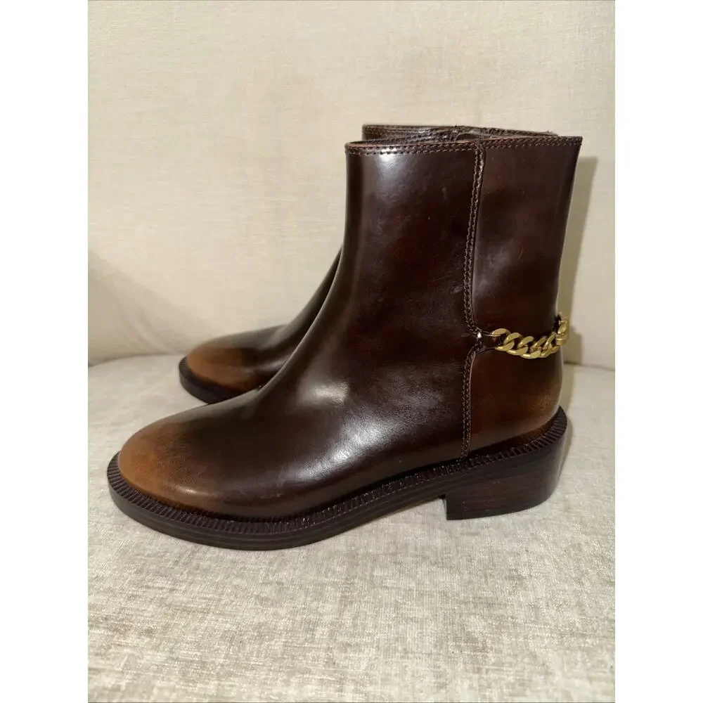 Michael Kors Carlisle Burnished Leather Chain Detail Luggage Booties Size 6M EUC